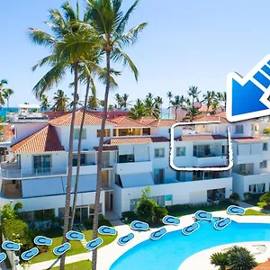 Apartment Penthouse Las Terrazas On Bavaro Beach Pool Wifi Bbq 6guests Parking Pickup, Punta Cana